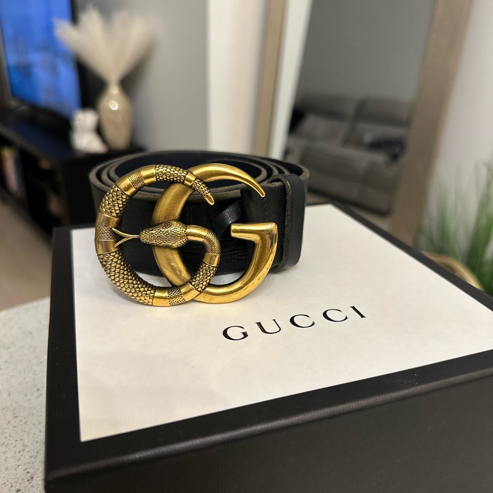 Gucci Snake Logo Plaque Buckle Belt sz 90